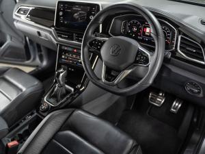 Volkswagen T-Roc 2.0TSI 4Motion R-Line - Image 18
