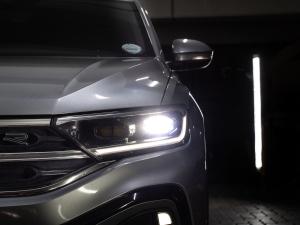 Volkswagen T-Roc 2.0TSI 4Motion R-Line - Image 9