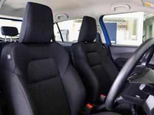 Suzuki Swift 1.2 GL+ manual - Image 11