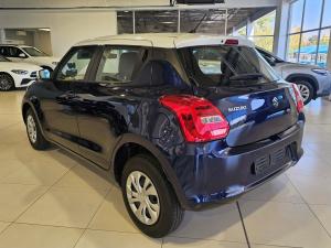 Suzuki Swift 1.2 GL auto - Image 4