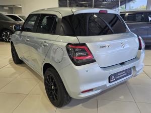 Suzuki Swift 1.2 GL - Image 7