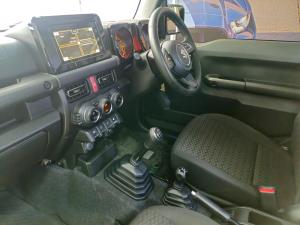 Suzuki Jimny 1.5 GLX AllGrip 3-door manual - Image 5