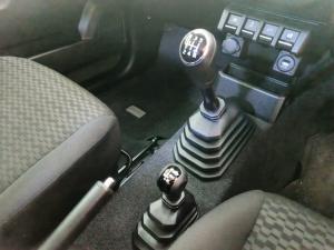 Suzuki Jimny 1.5 GLX AllGrip 3-door manual - Image 7