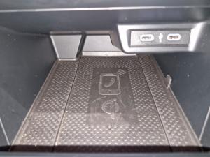 Volkswagen Polo hatch 1.0TSI Life manual - Image 11
