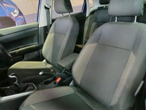 Volkswagen Polo hatch 1.0TSI Life manual - Image 9