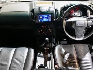 Isuzu KB 250D-Teq double cab Hi-Rider - Image 18