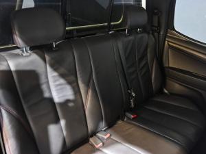 Isuzu KB 250D-Teq double cab Hi-Rider - Image 3