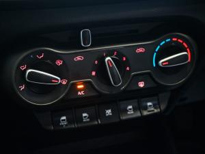 Kia Pegas 1.4 LX - Image 12