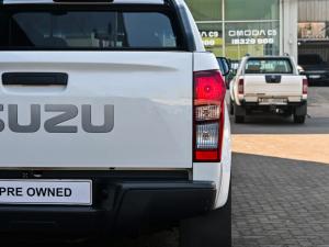 Isuzu D-Max 250 double cab Hi-Ride auto - Image 20