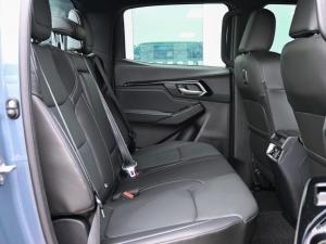 Isuzu D-Max 3.0TD double cab V-Cross - Image 16