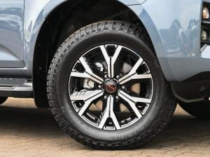Isuzu D-Max 1.9TD double cab LS X-Rider auto - Image 5
