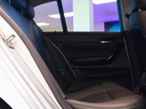 BMW 1 Series 120i 5-door auto - Image 12