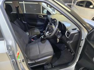 Hyundai Venue 1.0T Motion - Image 14