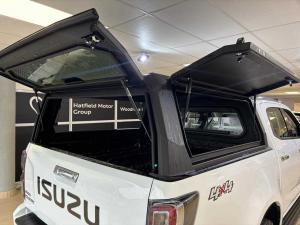 Isuzu D-Max 3.0TD double cab LSE 4x4 45th - Image 10