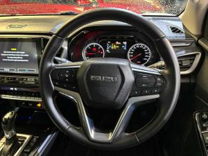 Isuzu D-Max 3.0TD double cab LSE 4x4 45th - Image 15