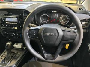 Isuzu D-Max 1.9TD double cab L auto - Image 15