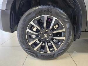 Suzuki Vitara Brezza 1.5 GLX - Image 5