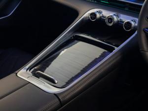 Omoda C9 2.0TGDI 400T Explore AWD - Image 11