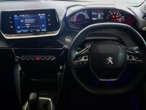 Peugeot 208 1.2 Active - Image 6