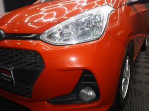 Hyundai Grand i10 1.2 Fluid auto - Image 6