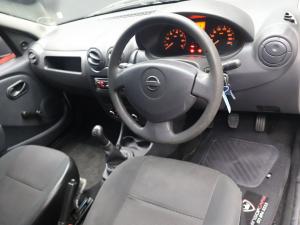 Nissan NP200 1.6i - Image 8
