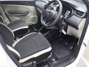 Renault Triber 1.0 Life - Image 9