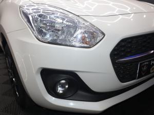 Suzuki Swift 1.2 GL auto - Image 6