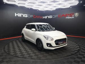 Suzuki Swift 1.2 GLX auto - Image 1