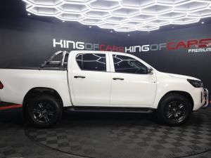 Toyota Hilux 2.4GD-6 double cab Raider auto - Image 3