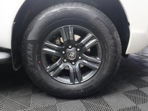Toyota Hilux 2.4GD-6 double cab Raider auto - Image 7