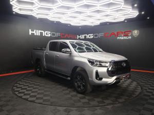 Toyota Hilux 2.8GD-6 double cab Raider auto - Image 1