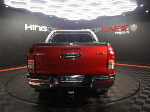 Toyota Hilux 2.8GD-6 double cab Raider auto - Image 5