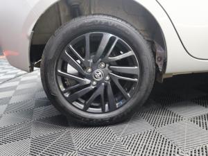 Toyota Vitz 1.0 XR manual - Image 7