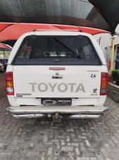 Toyota Hilux 3.0D-4D double cab 4x4 Raider - Image 4