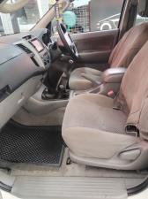 Toyota Hilux 3.0D-4D double cab 4x4 Raider - Image 5