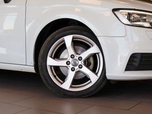 Audi A3 Sportback 30TFSI S line - Image 6
