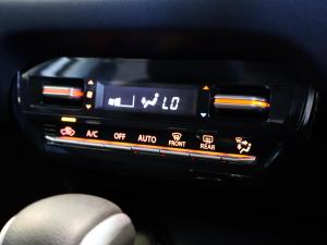 Suzuki Baleno 1.5 GLX auto - Image 15
