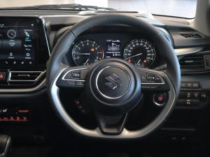 Suzuki Baleno 1.5 GLX auto - Image 21