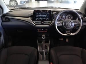 Toyota Starlet 1.5 XR auto - Image 11