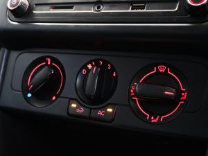 Volkswagen Polo Vivo hatch 1.6 Comfortline auto - Image 14