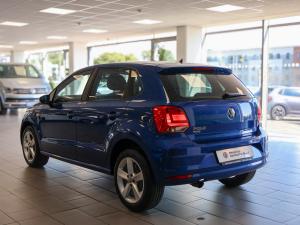 Volkswagen Polo Vivo hatch 1.6 Comfortline auto - Image 7