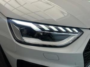 Audi A4 40TFSI Black Edition - Image 11