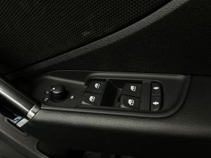 Audi Q2 35TFSI Advanced - Image 10