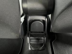 Volkswagen Polo Vivo hatch 1.4 Comfortline - Image 3
