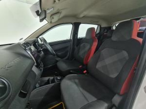 Renault Kwid 1.0 Zen auto - Image 11
