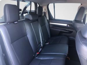 Toyota Hilux 2.8GD-6 48V double cab 4x4 Raider - Image 6