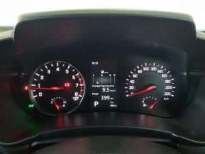 Suzuki Swift 1.2 GLX auto - Image 17