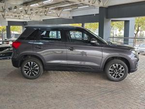 Suzuki Vitara Brezza 1.5 GLX - Image 7