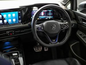 Volkswagen Golf R - Image 11
