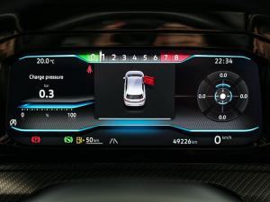 Volkswagen Golf R - Image 13